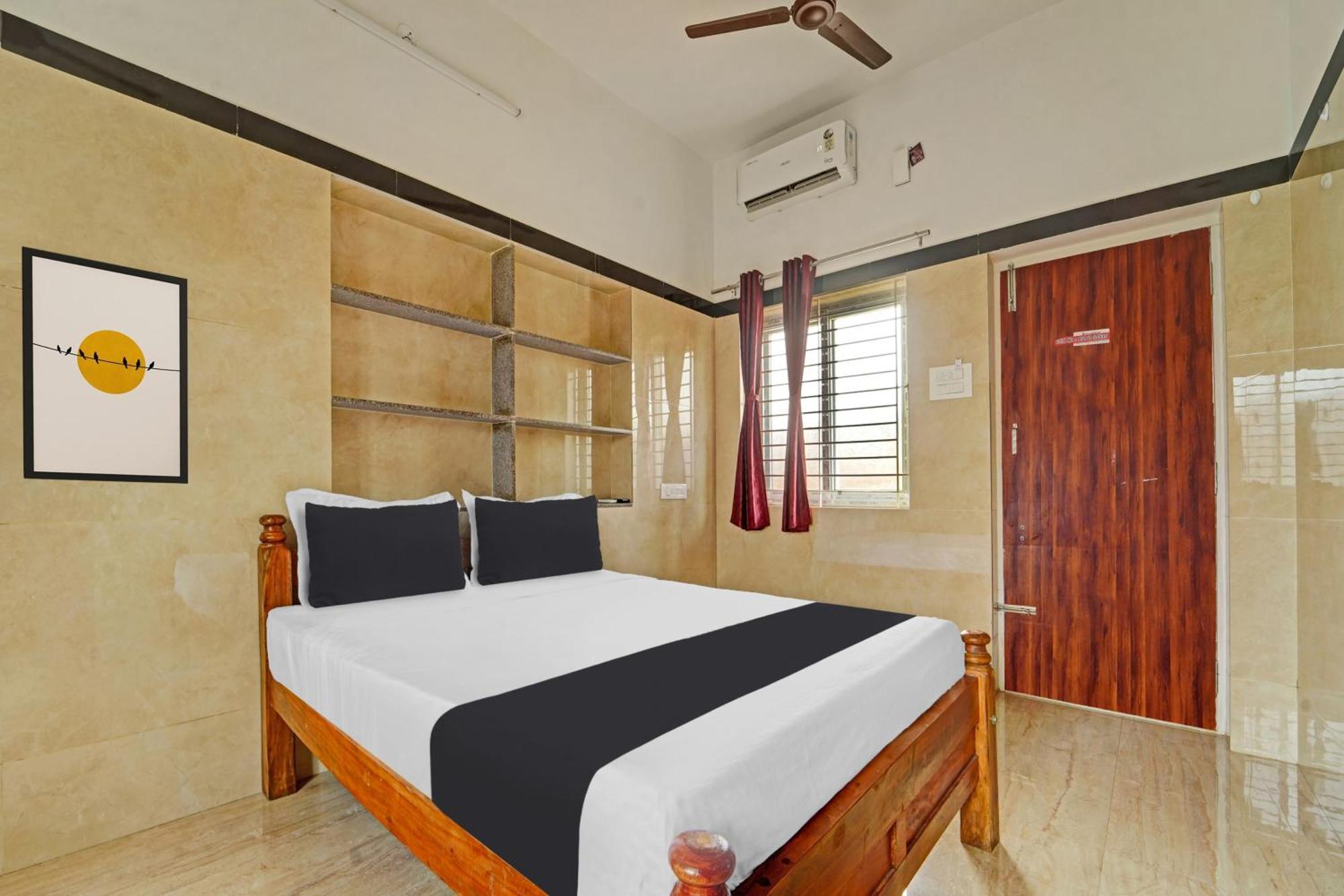 Super Hotel O Jaganath Nagar Near Hopes College Pilamedu Exteriör bild