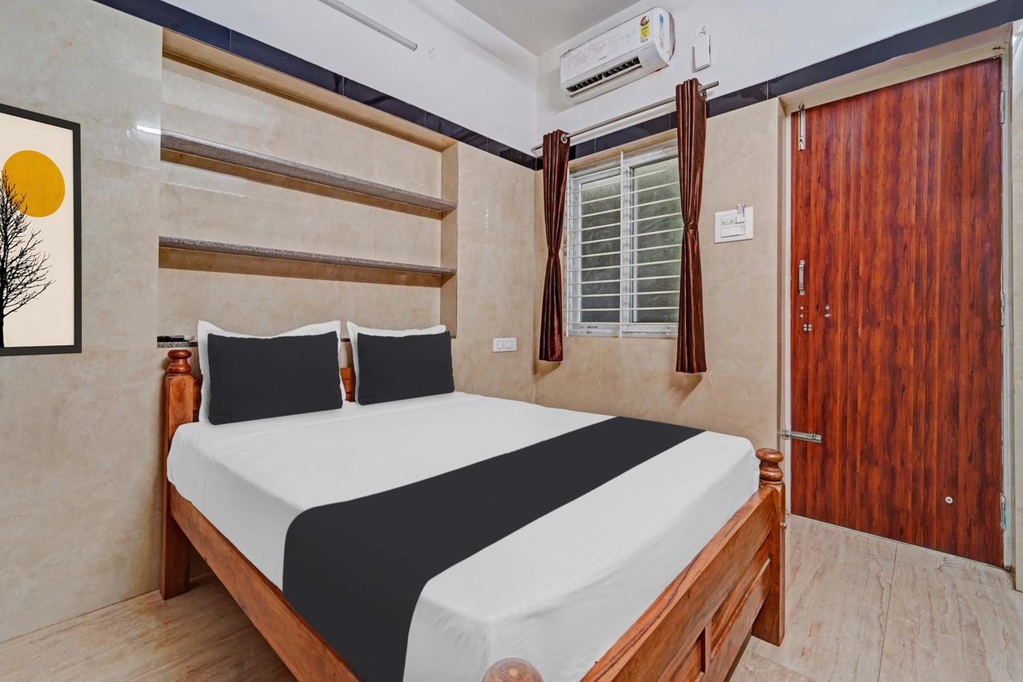 Super Hotel O Jaganath Nagar Near Hopes College Pilamedu Exteriör bild